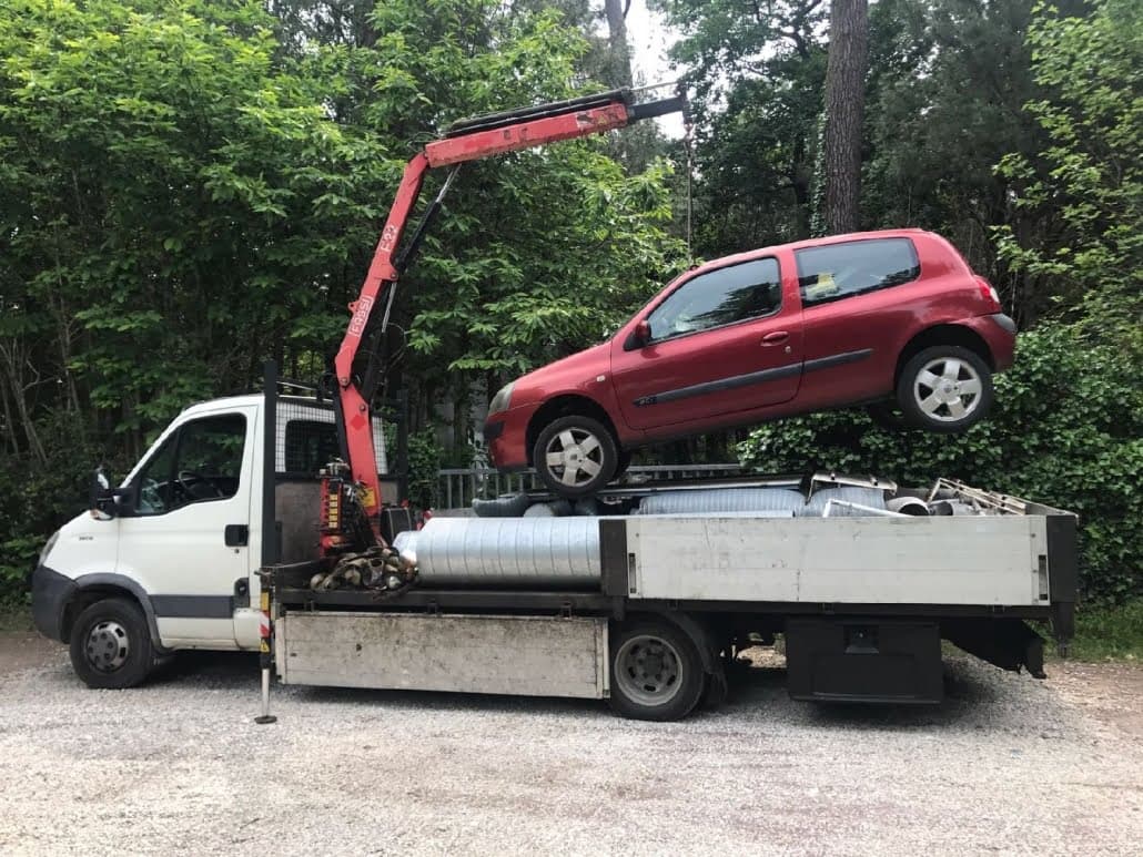 Enlèvement d'épave à Girmont – Service gratuit et professionnel