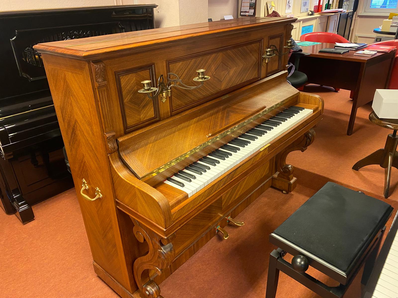 Pianos anciens & de marque