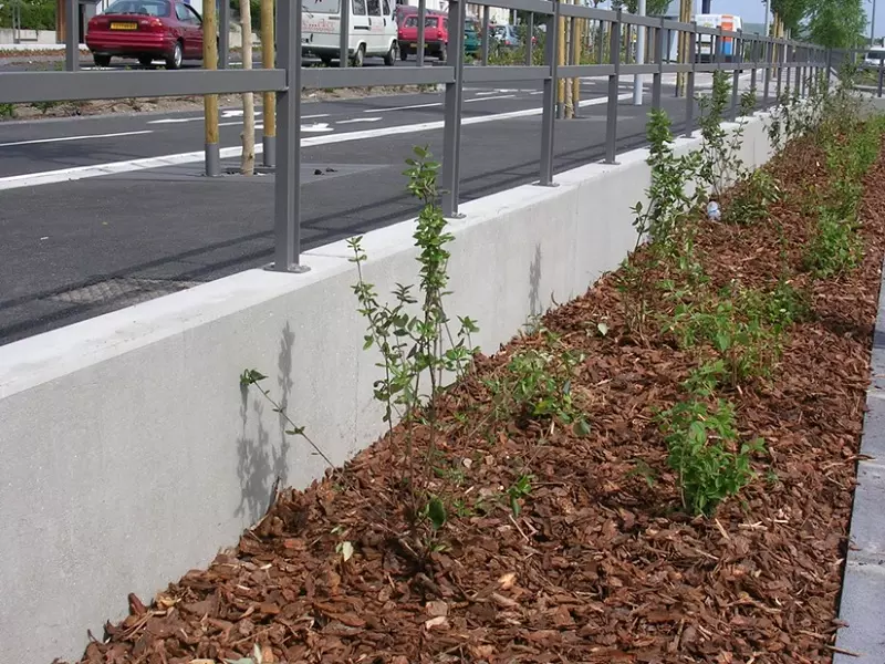 Construction clôtures et murets maçon professionnel