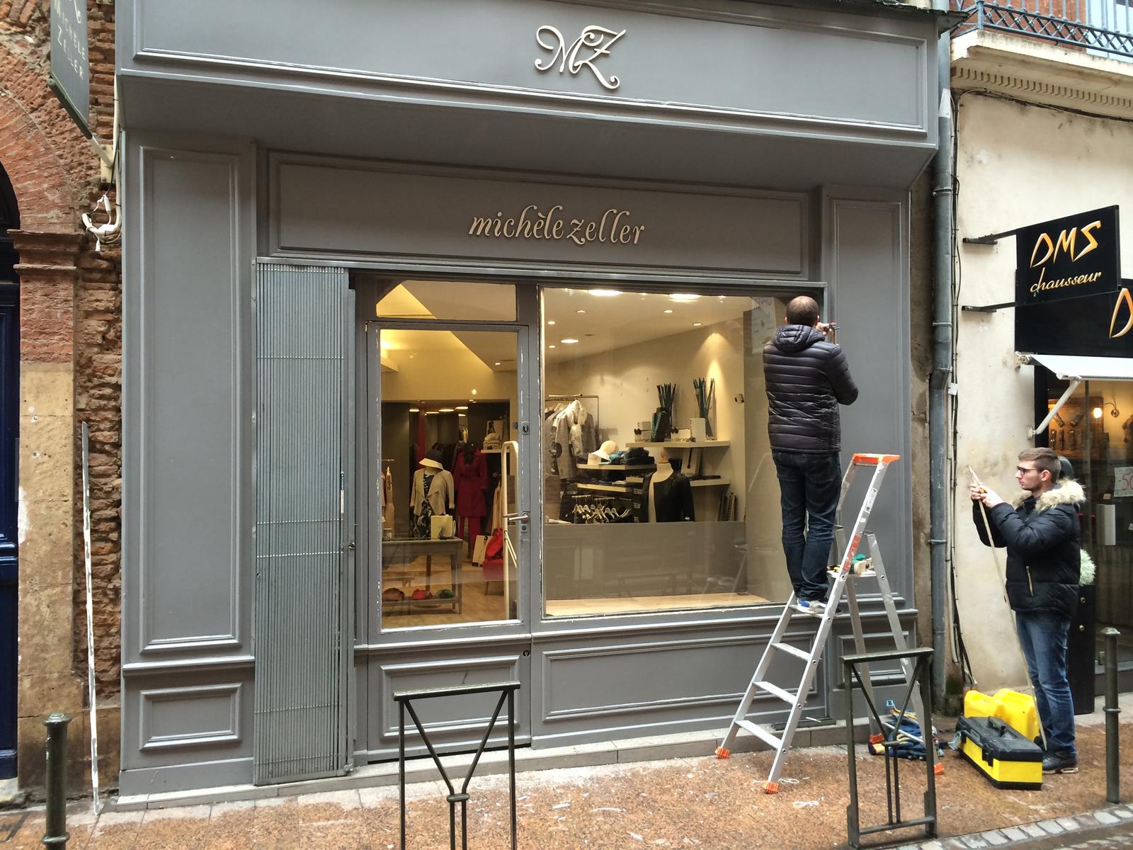 Remplacement de vitrine de magasin à Causse-de-la-Selle